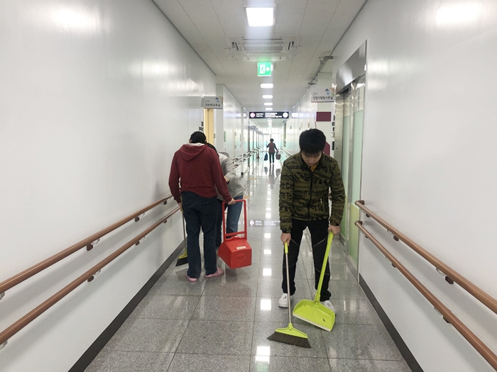 편집사진_1[18].jpg