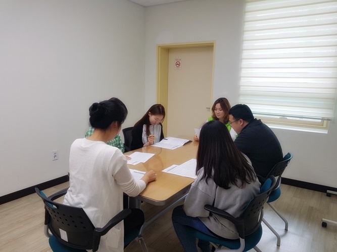 _1-002.jpg
