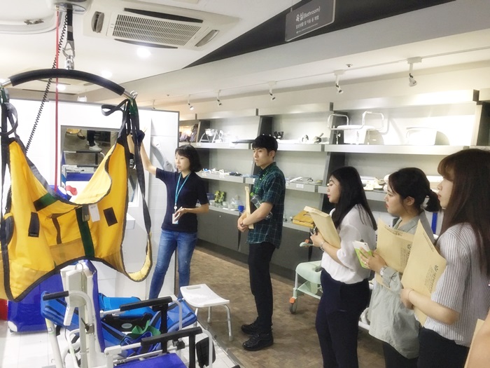 _(1)-008.jpg